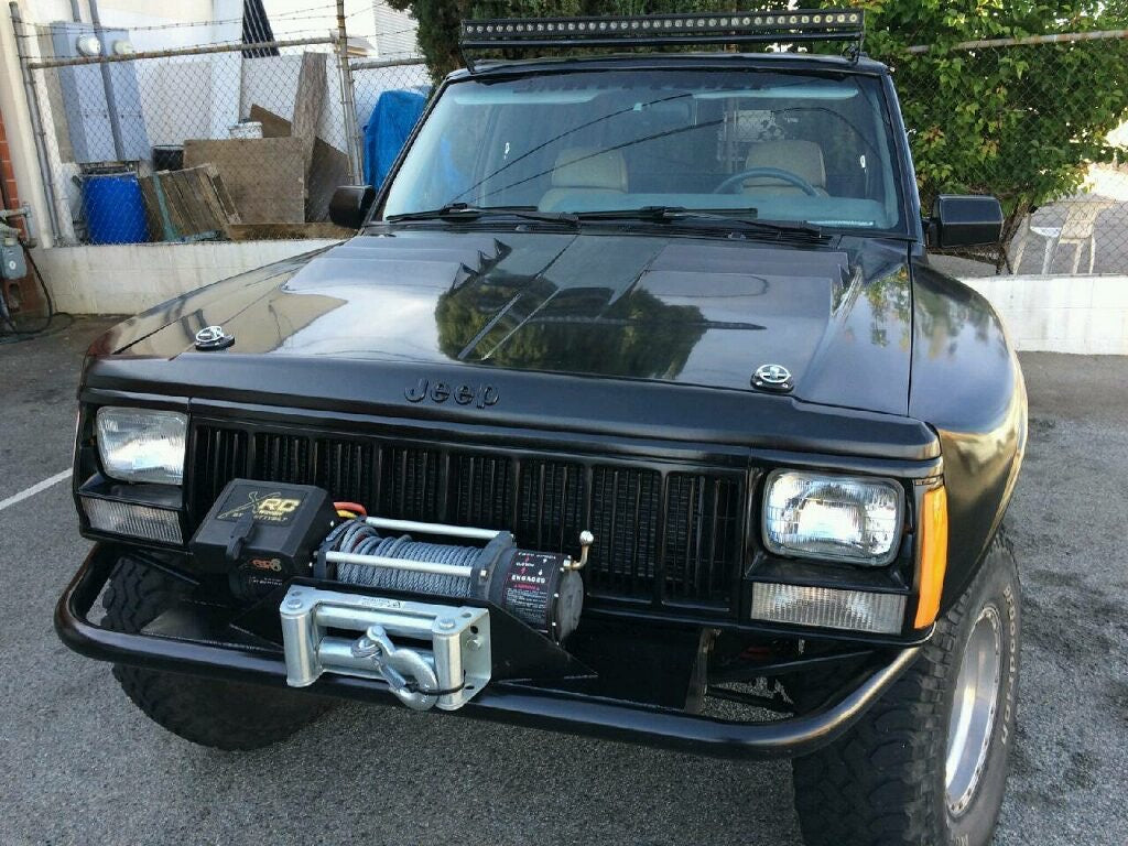 84-01 Jeep Cherokee Front Fenders